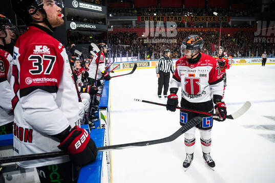 Örebros Oliver Eklind deppar