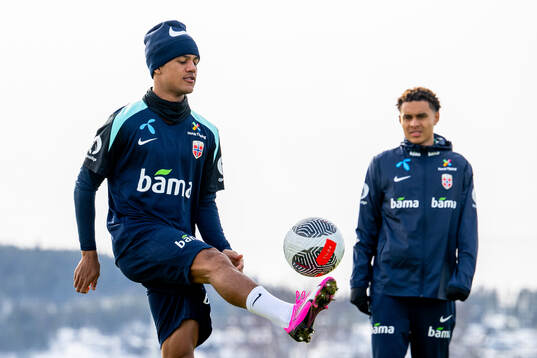 Oscar Bobb and Antonio Nusa of the Norwegian national