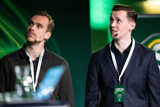 Pontus Engblom, GIF Sundsvall, och Douglas Jakobsen, GIF