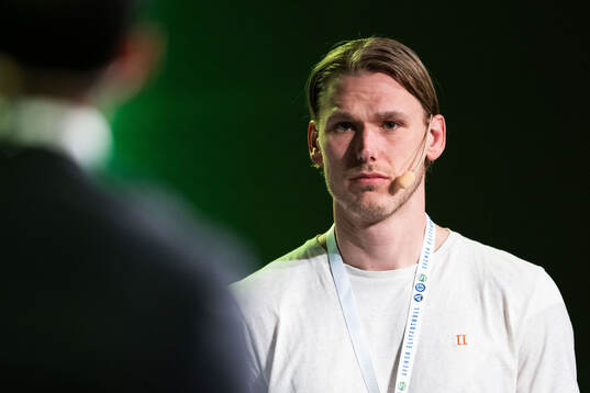 Hampus Zackrisson, Vargberg