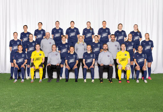 Bläddra bland fler bilder av Fotboll, Elitettan, Porträtt och Lagbild, Eskilstuna United