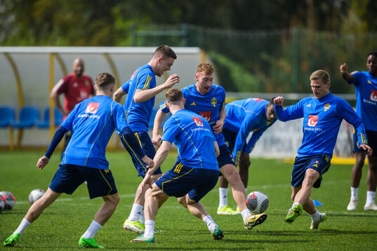 Emil Holm, Dejan Kulusevski and Carl Starfelt of the
