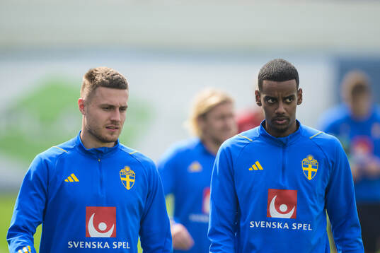 Mattias Svanberg and Alexander Isak of the Swedish men's