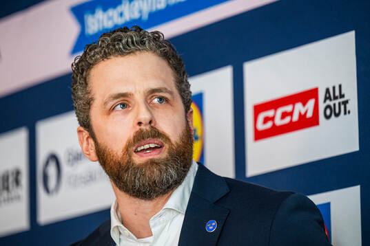 Ulf Lundberg, Head Coach of Sweden’s women national Ice