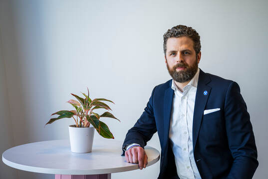 Ulf Lundberg, Head Coach of Sweden’s women national Ice