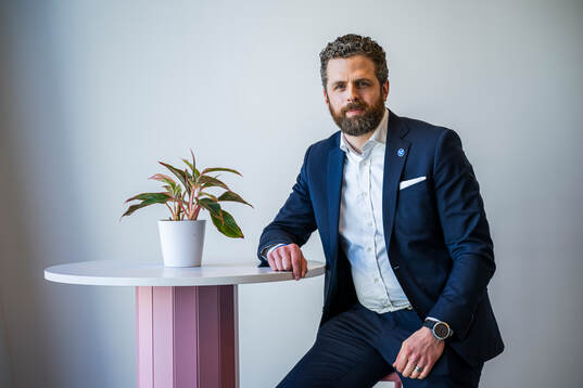 Ulf Lundberg, Head Coach of Sweden’s women national Ice