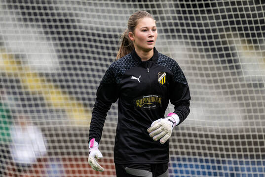 Goalkeeper Vilda Nyström of Häcken