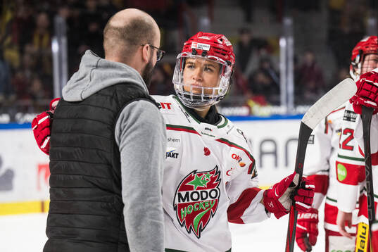 Modos Ebba Berglund deppar