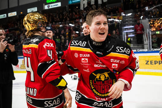 Luleås Lisa Johansson jublar