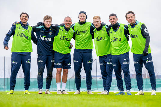 Antonio Nusa, goalkeeper Mathias Dyngeland, Leo Skiri
