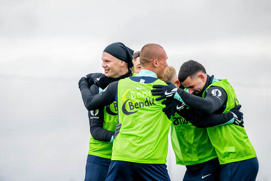 Erling Braut Haaland, Leo Skiri Østigård, Aron Dønnum