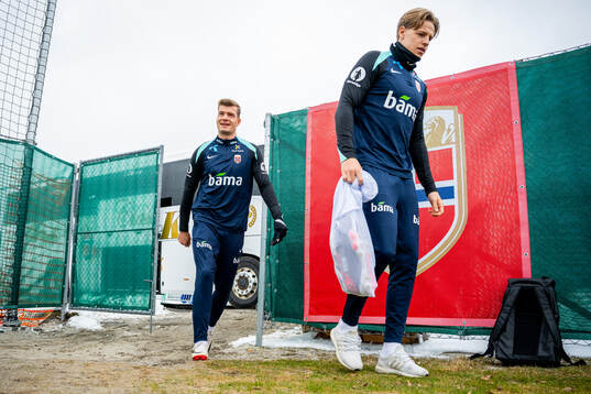 Alexander Sørloth and Jesper Daland of the Norwegian