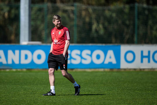 Head coach Jon Dahl Tomasson of the Swedish men's national