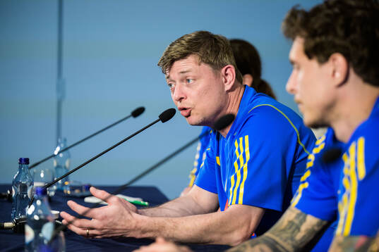 Head coach Jon Dahl Tomasson of the Swedish men's national