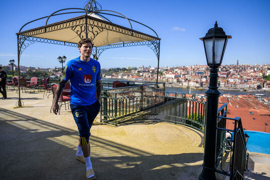 Victor Nilsson Lindelöf of the Swedish men's national
