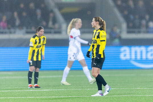 Anna Anvegård of Häcken looks dejected