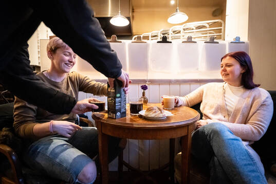 Sacha Micha och Agnes Nilsson