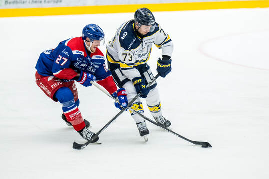 Oskarshamns Austin Wagner och HV71s Nick Shore