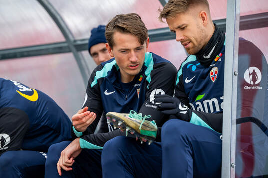 Sander Berge and Kristoffer Ajer of the Norwegian national