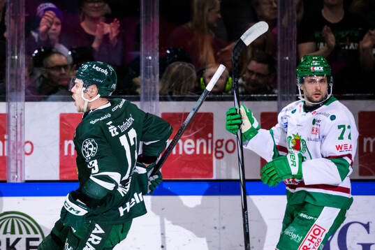 Färjestads Joel Kellman jublar