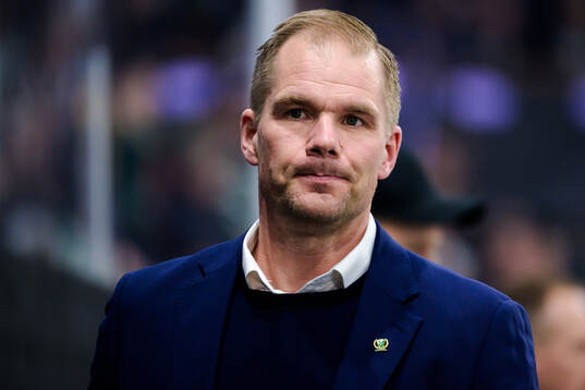 Färjestads tränare Thomas Mitell deppar