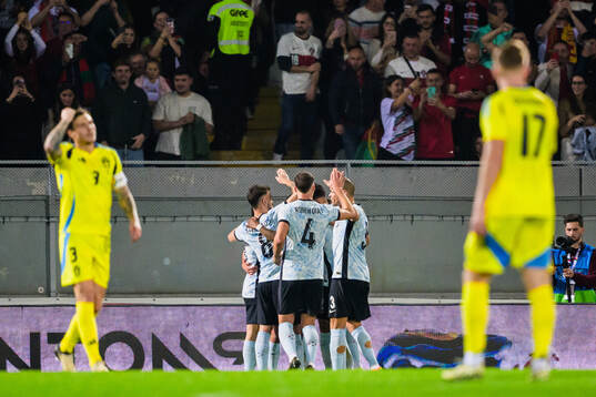 Matheus Nunes of Portugal celebrate with team mates