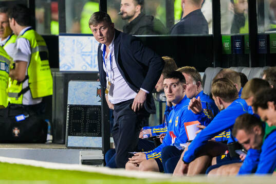 Head coach Jon Dahl Tomasson of Sweden