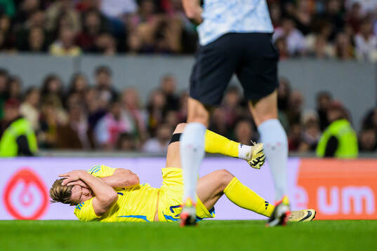 Viktor Gyökeres of Sweden in pain