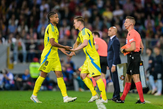 Jens Cajuste and Simon Olsson of Sweden