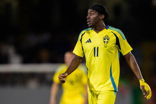 Anthony Elanga of Sweden
