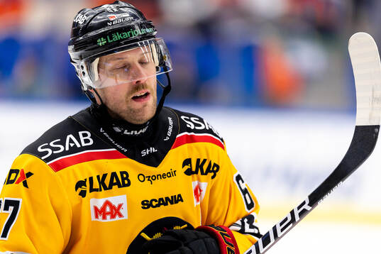 Luleås Linus Omark deppar