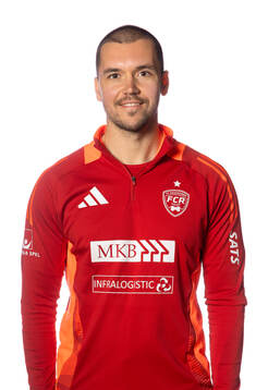 Rosengårds Fystränare Tim Stjerna