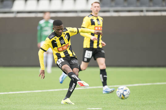 Häckens Akoua Romeo Amane gör 2-0