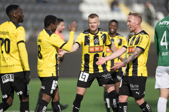 Häckens Abdulrazaq Ishaq, Axel Lindahl och