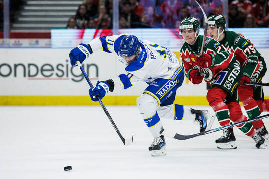 Leksands Martin Karlsson och Frölundas Jere Innala