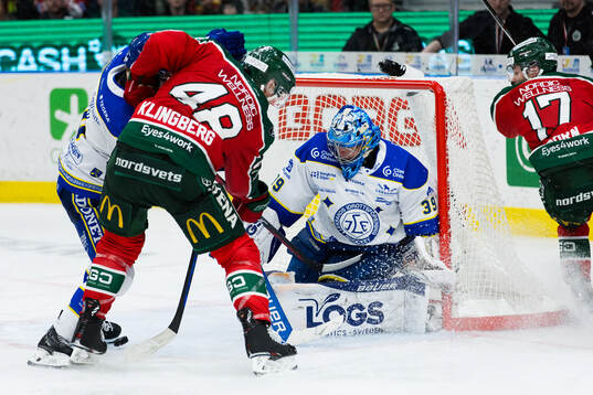 Leksands målvakt Filip Larsson och Frölundas Carl