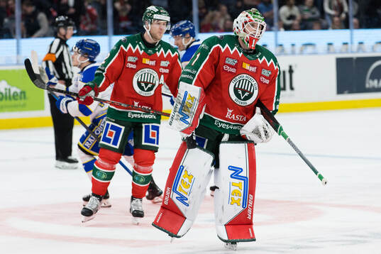 Frölundas Christian Folin och Lars Johansson deppar