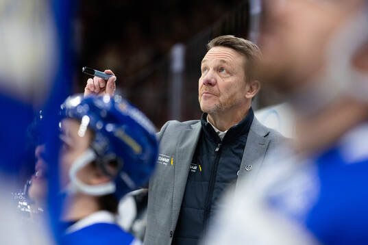 Leksands tränare Charles Berglund