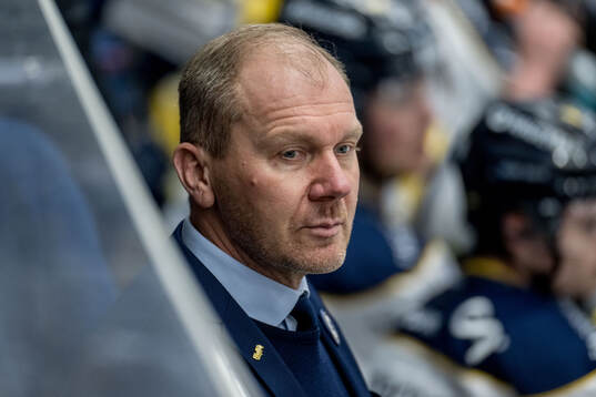 HV71s huvudtränare Johan Lindbom