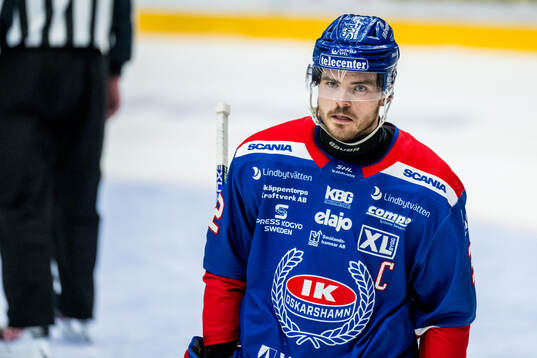 Oskarshamns Oscar Engsund deppar