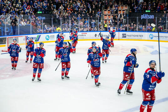 Oskarshamns spelare jublar