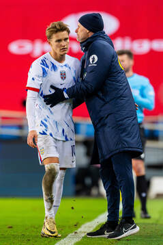 Martin Ødegaard and Ståle Solbakken, head coach of Norway