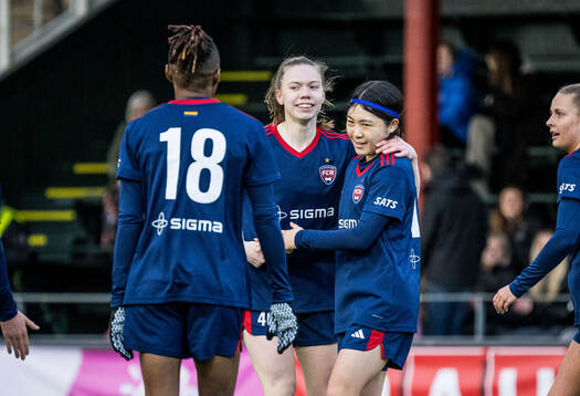 FC Rosengårds Bea Sprung och Mai Kadowaki