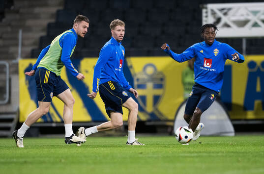Mattias Svanberg, Samuel Gustafson and Anthony Elanga of