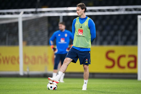 Hjalmar Ekdal of Sweden of the Swedish men's national