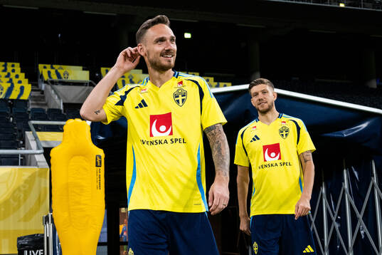 Linus Wahlqvist Egnell and Anton Salétros of the Swedish