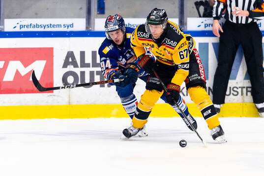 Växjös Joel Persson och Luleås Linus Omark