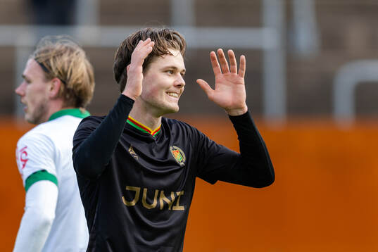GAIS Axel Henriksson reagerar