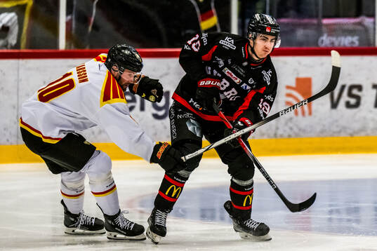 Brynäs Johan Larsson och Nybros Daniel Ljungman