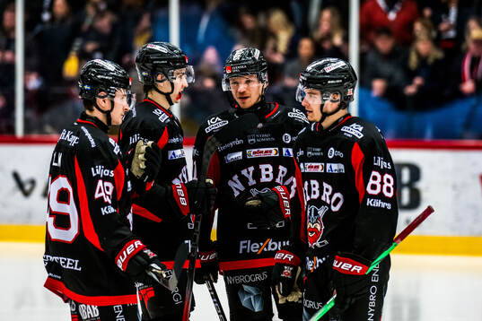 Nybros Kalle Holm, Niklas Nilsson, Rihards Marenis och